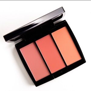 Anastasia Beverly Hills Makeup - Anastasia Beverly Hills blush trio Anastasia Beverly Hills Makeup - Anastasia Beverly Hills blush trio